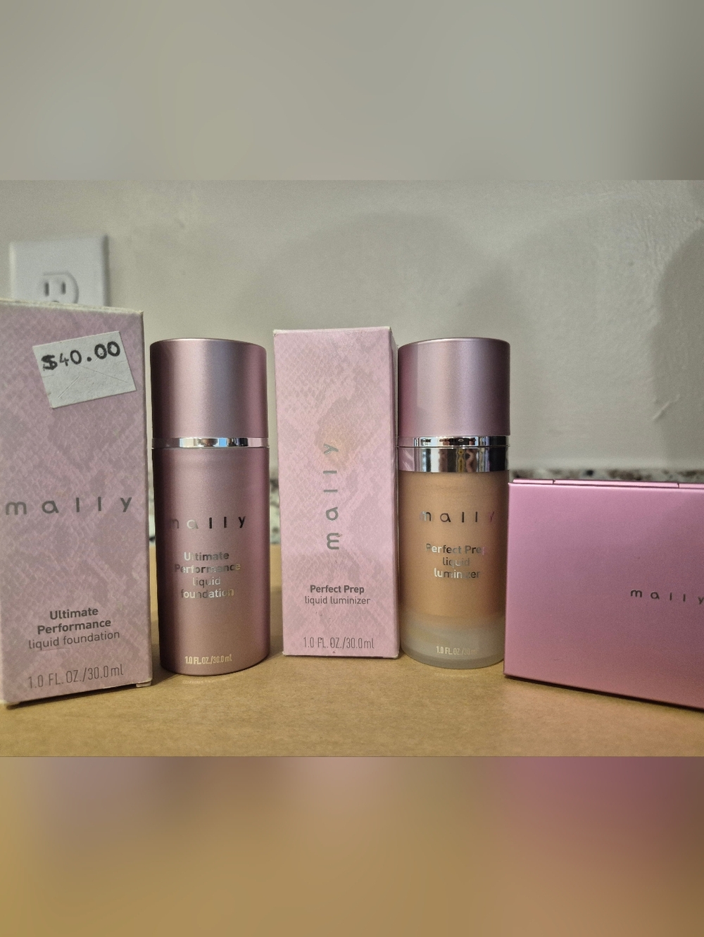 Mally Beauty Liquid Luminizer and Foundation Set - Pale Pink & Rose Gold